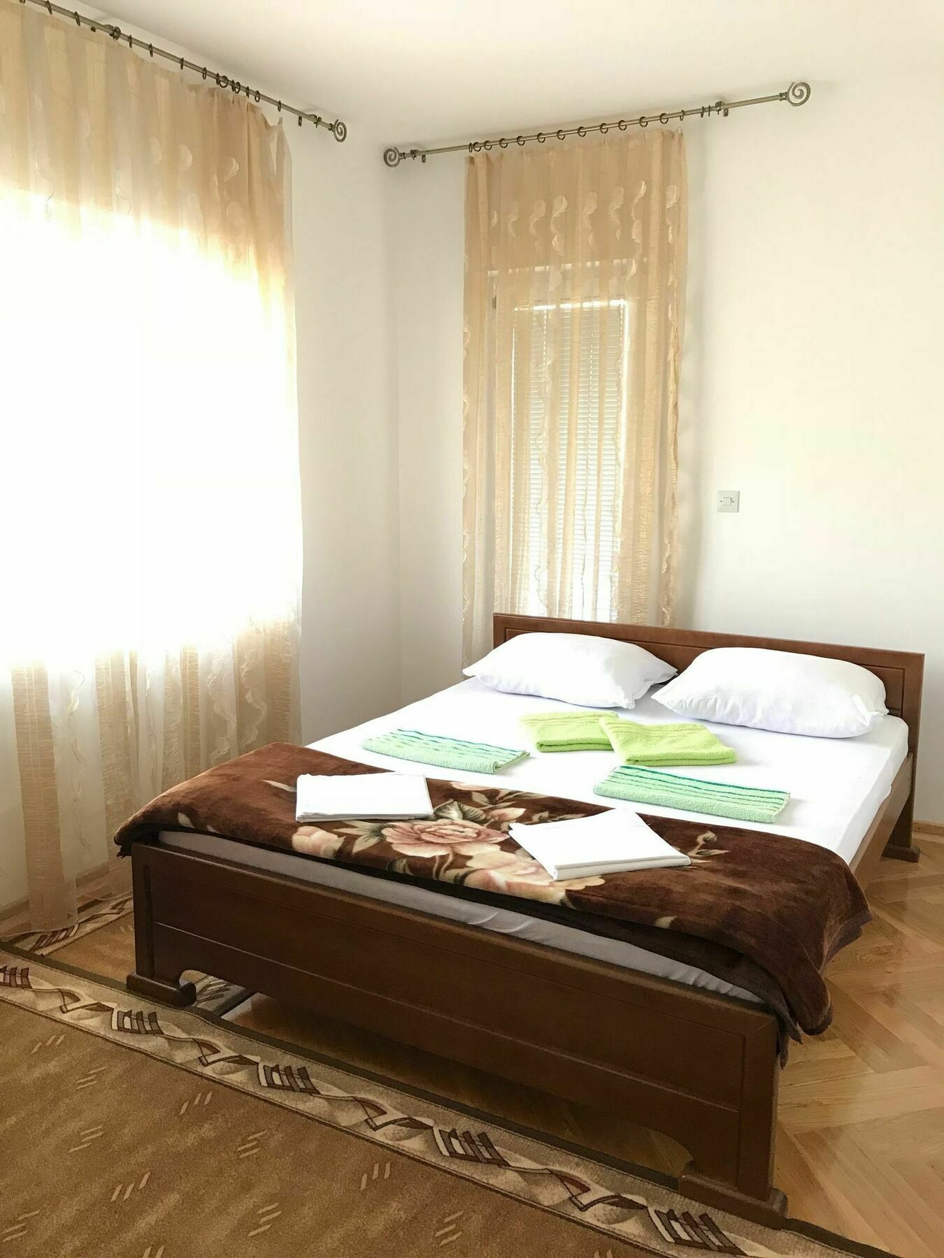 Apartments Old Olive Бар Экстерьер фото