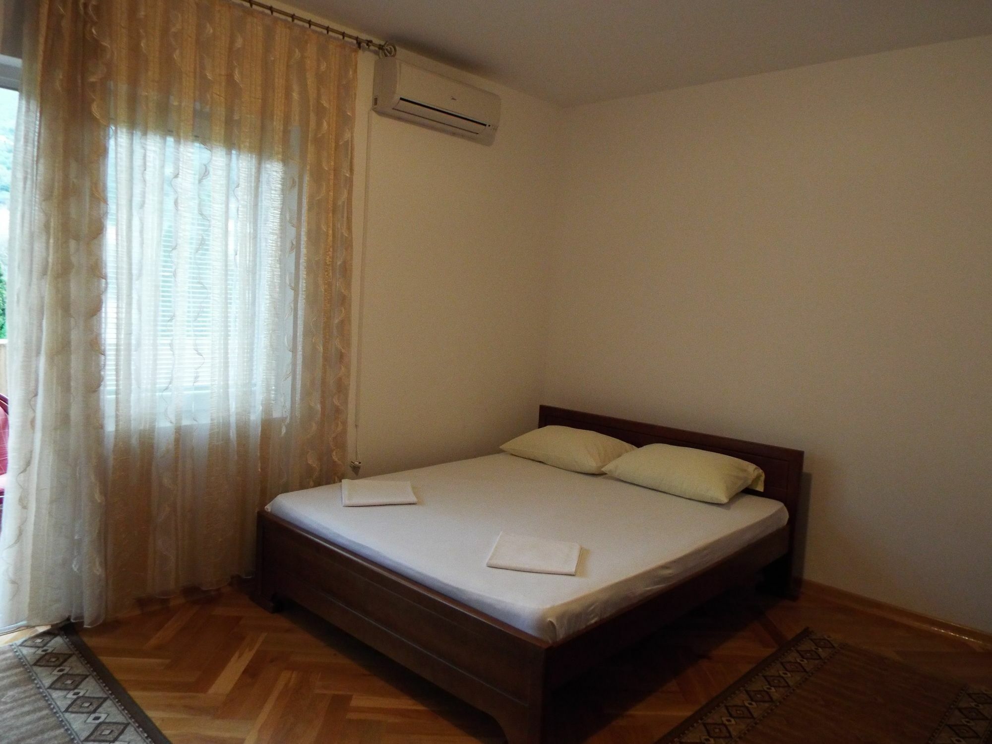 Apartments Old Olive Бар Экстерьер фото